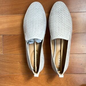 Franco Sarto Hadrea Perforated Loafers  Size 9 New w/o box